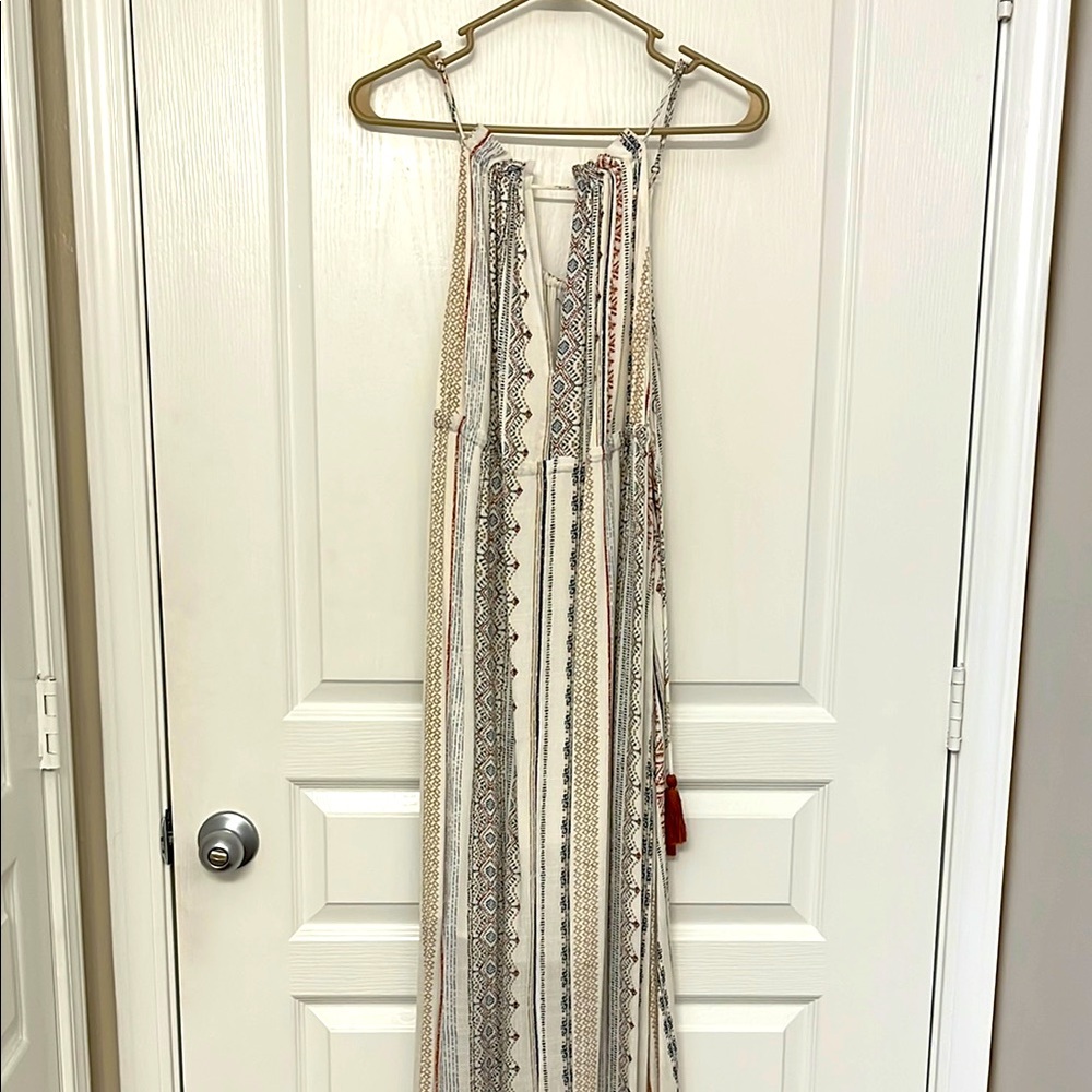 Fate Resort Halter Maxi Dress in White and Gray NWT